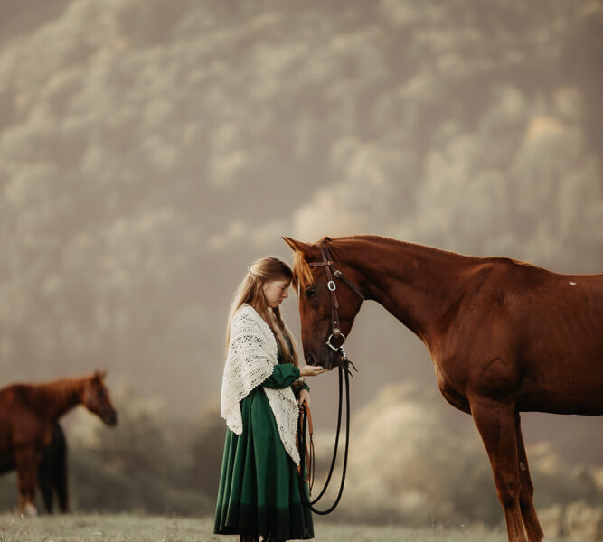 Little Woman horse photoshoot idea